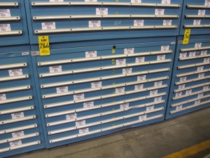 LISTA HEAVY DUTY 9-DRAWER PARTS CABINET W/ CONTENTS (W-50) LOADING & HANDLING FEE $25-